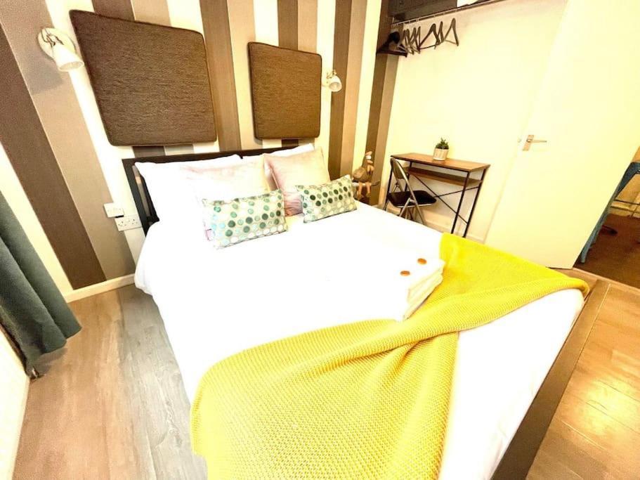 Serene And Cozy 1-Bedroom House With Parking كامبريدج المظهر الخارجي الصورة