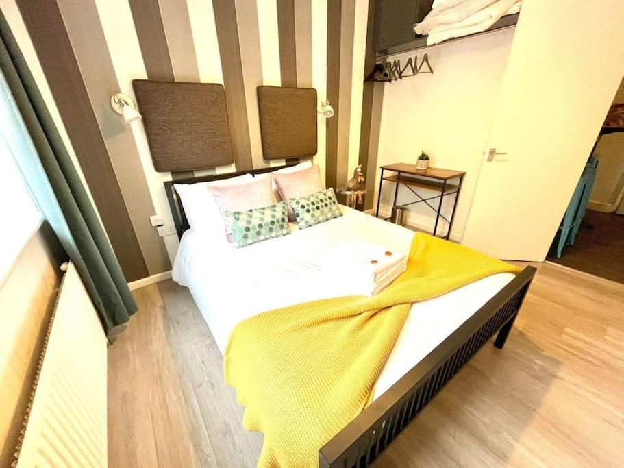 Serene And Cozy 1-Bedroom House With Parking كامبريدج المظهر الخارجي الصورة