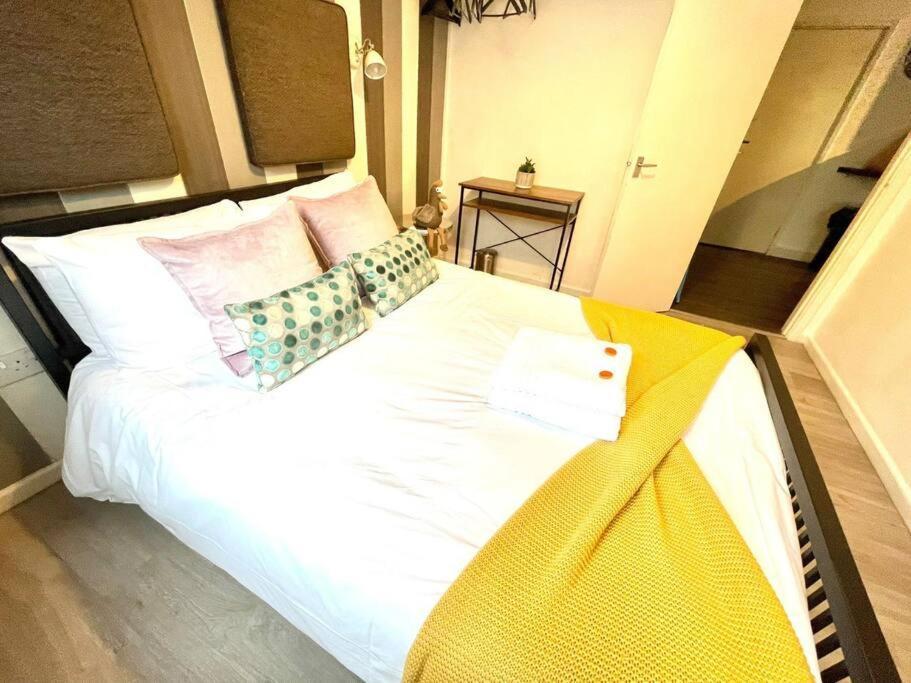Serene And Cozy 1-Bedroom House With Parking كامبريدج المظهر الخارجي الصورة